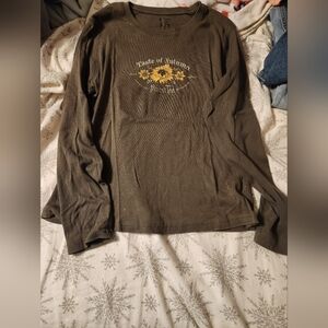 Columbia Green Long Sleeve Tee with Graphic Design